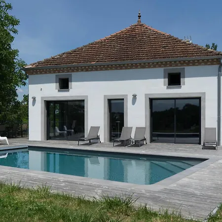 Entierement Renovee Avec Piscine Σπίτι διακοπών *